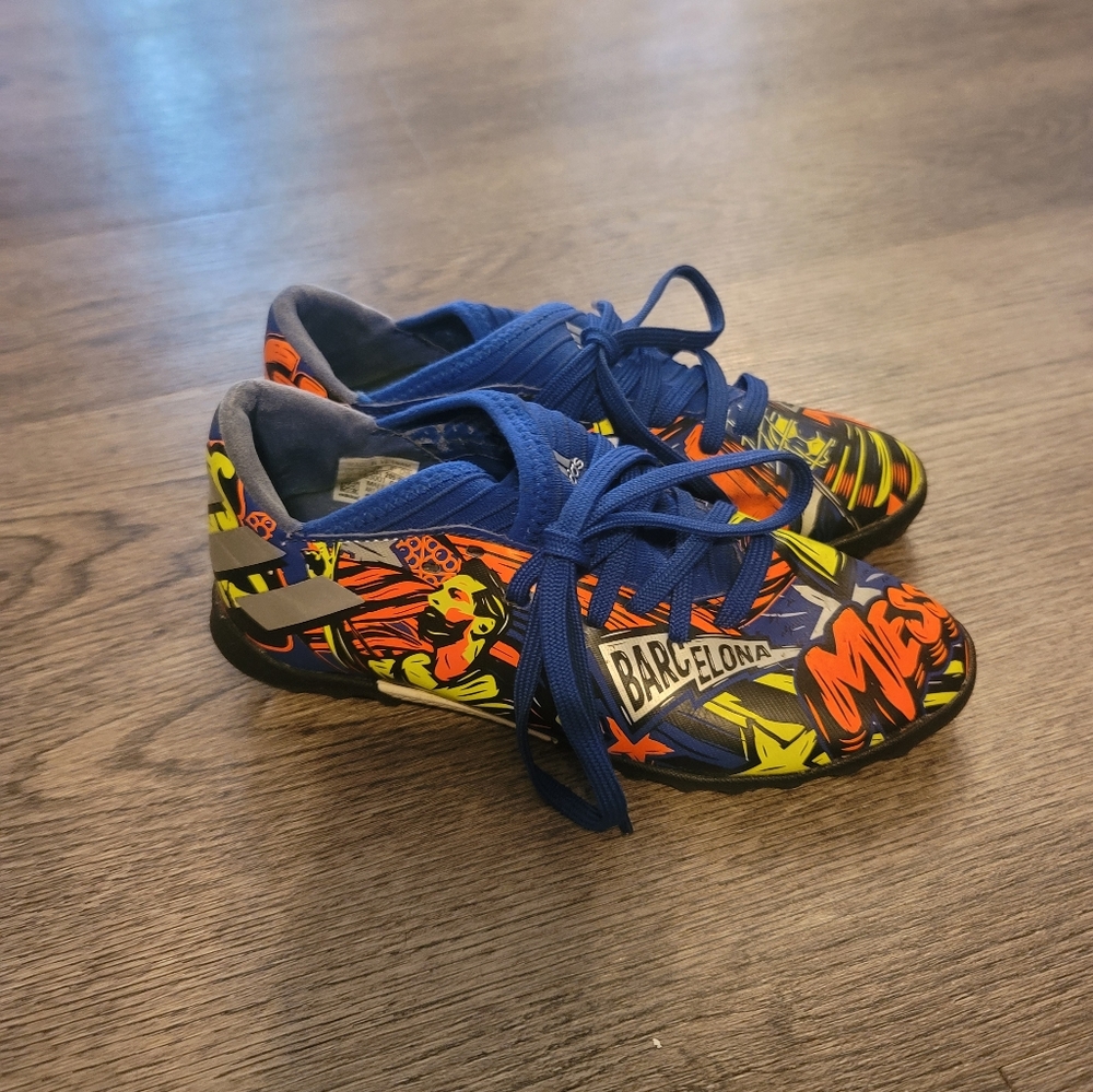 Messi turf shoes